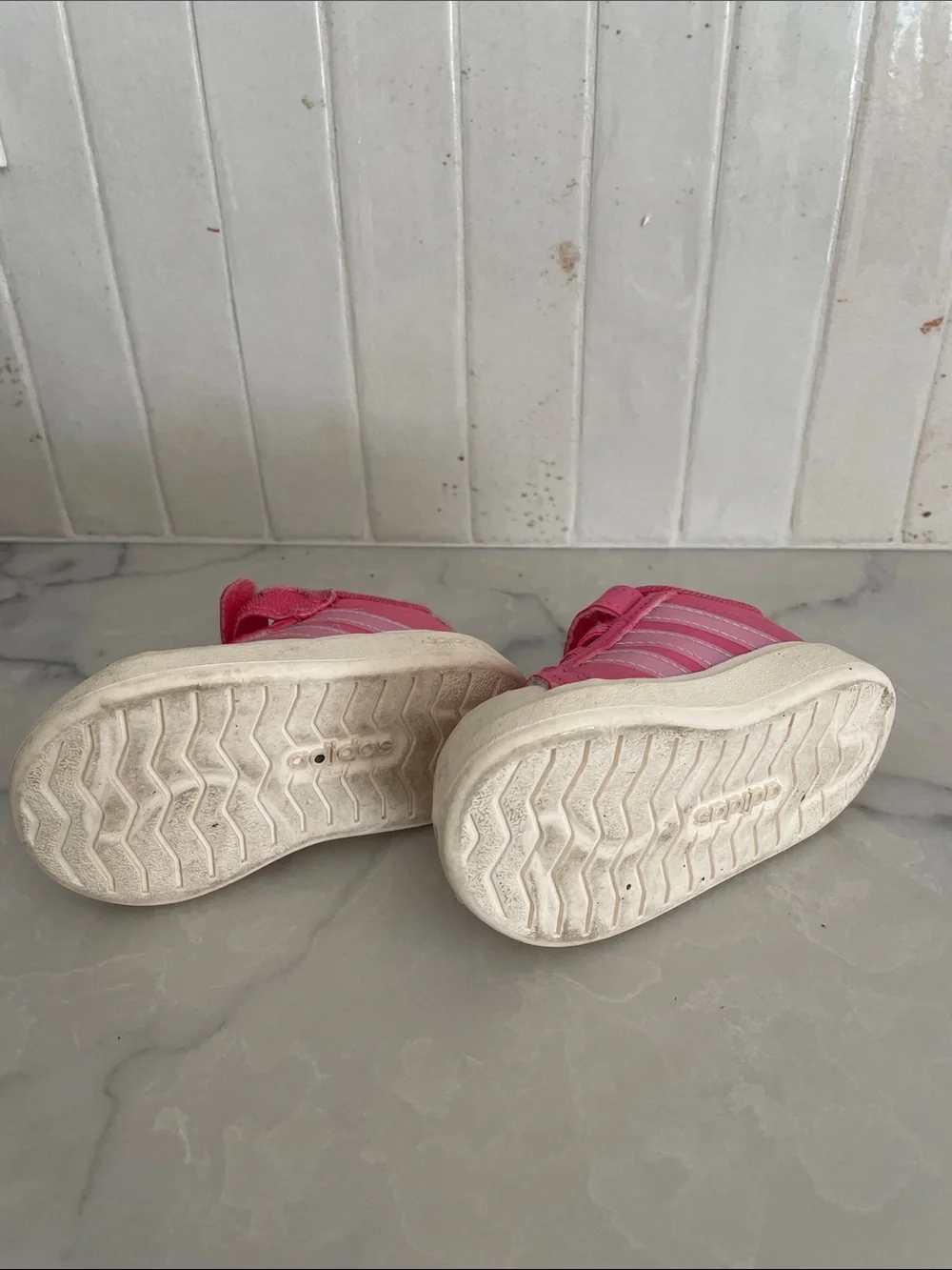 adidas Kids Pink Sneakers with Iridescent Stripes